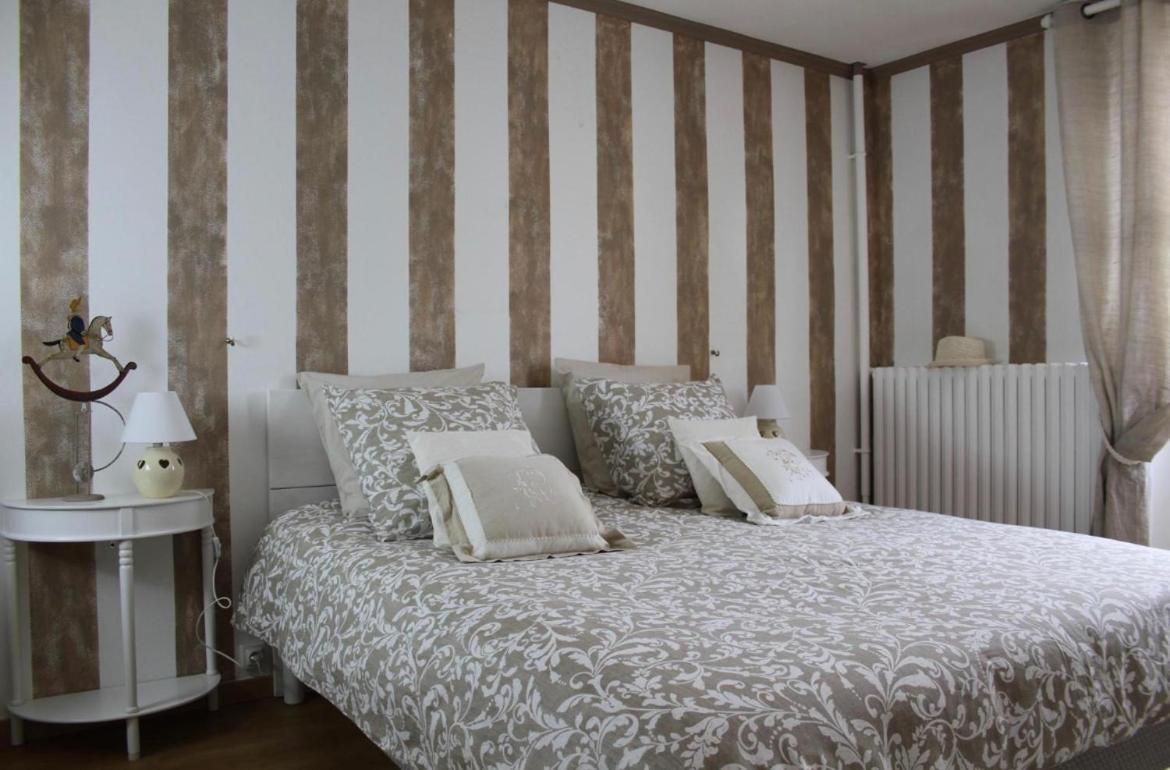 Chambres A La Maison Hermitage Aincourt Esterno foto
