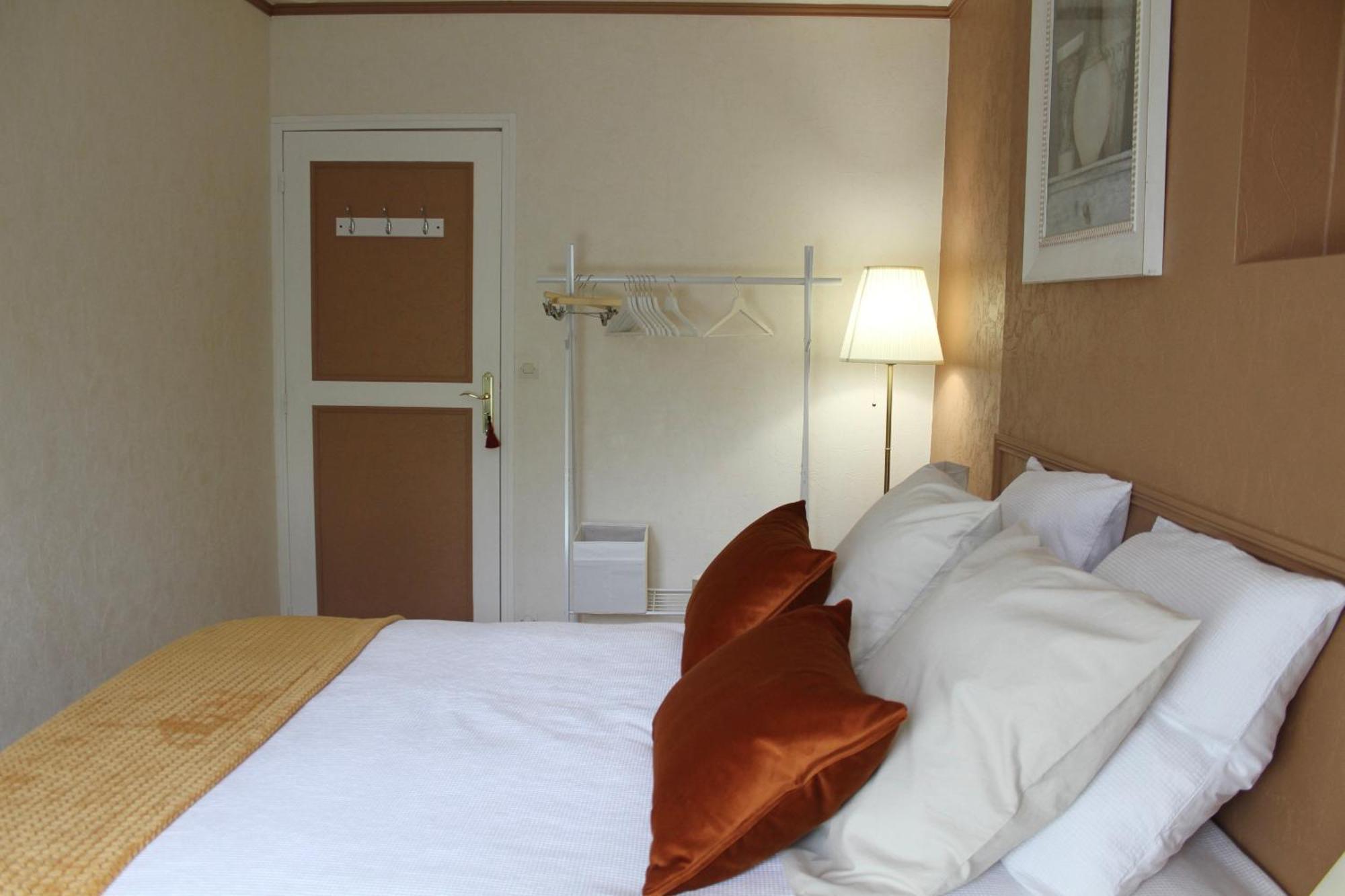 Chambres A La Maison Hermitage Aincourt Esterno foto