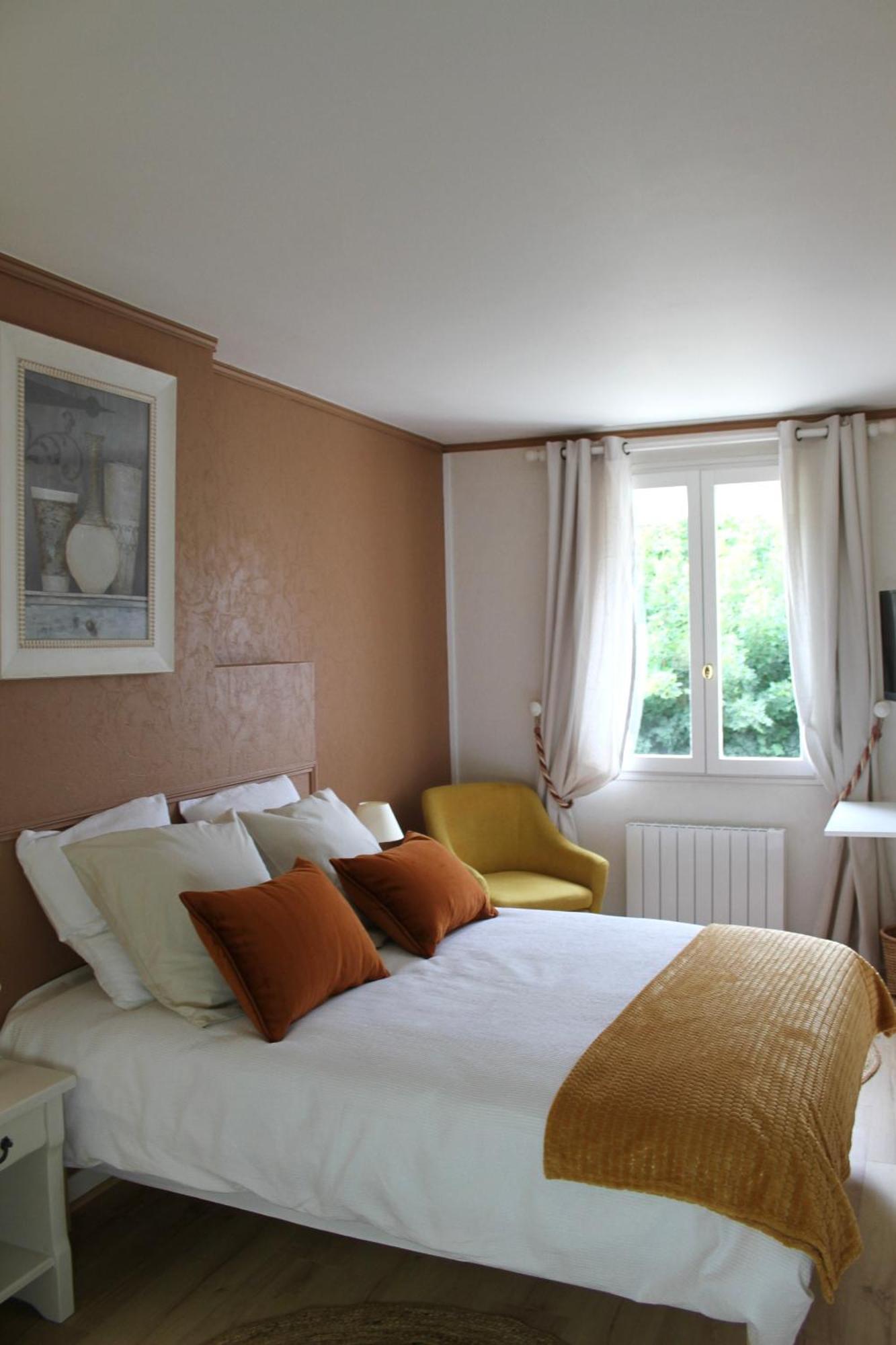Chambres A La Maison Hermitage Aincourt Esterno foto