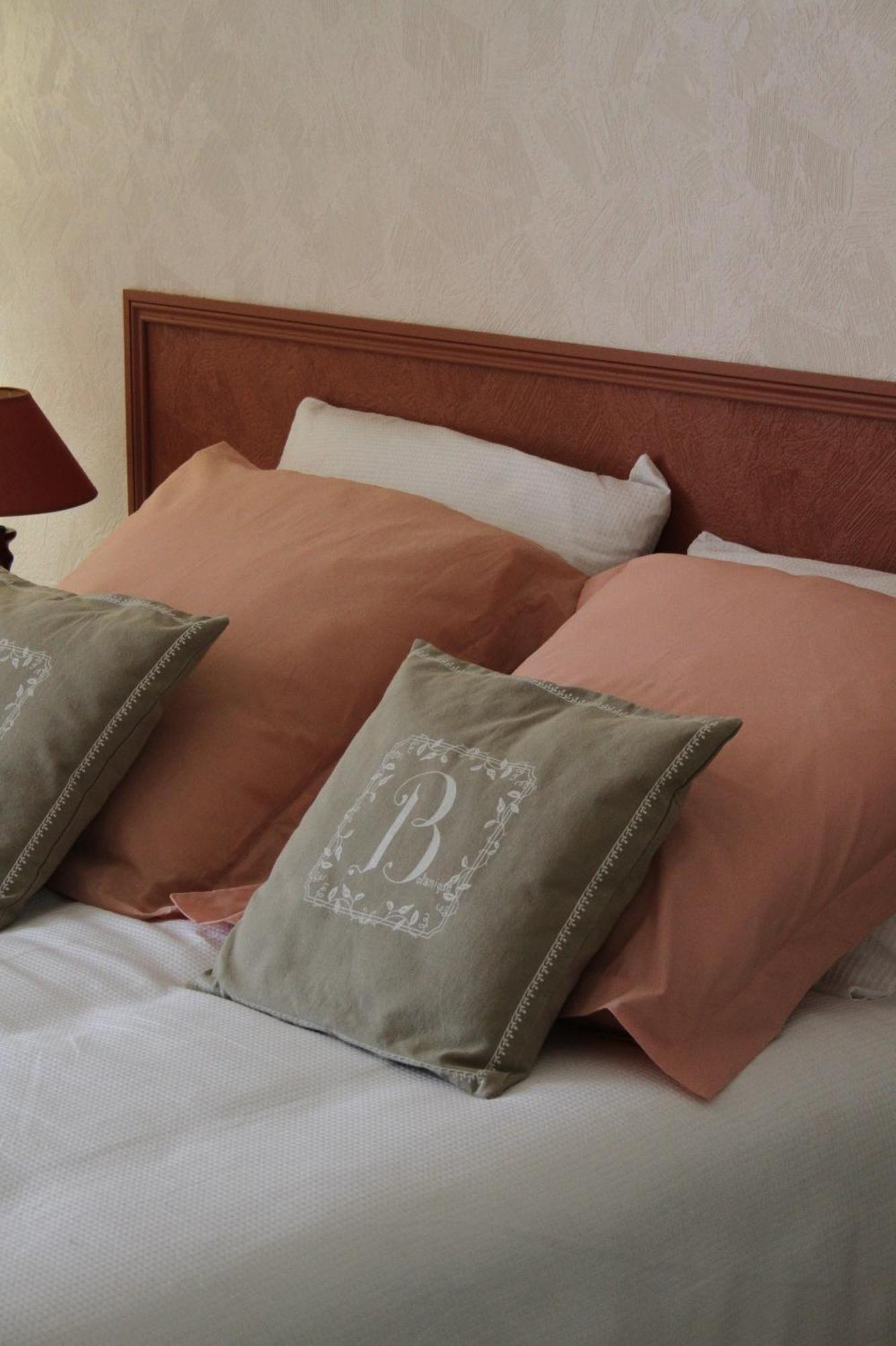 Chambres A La Maison Hermitage Aincourt Esterno foto