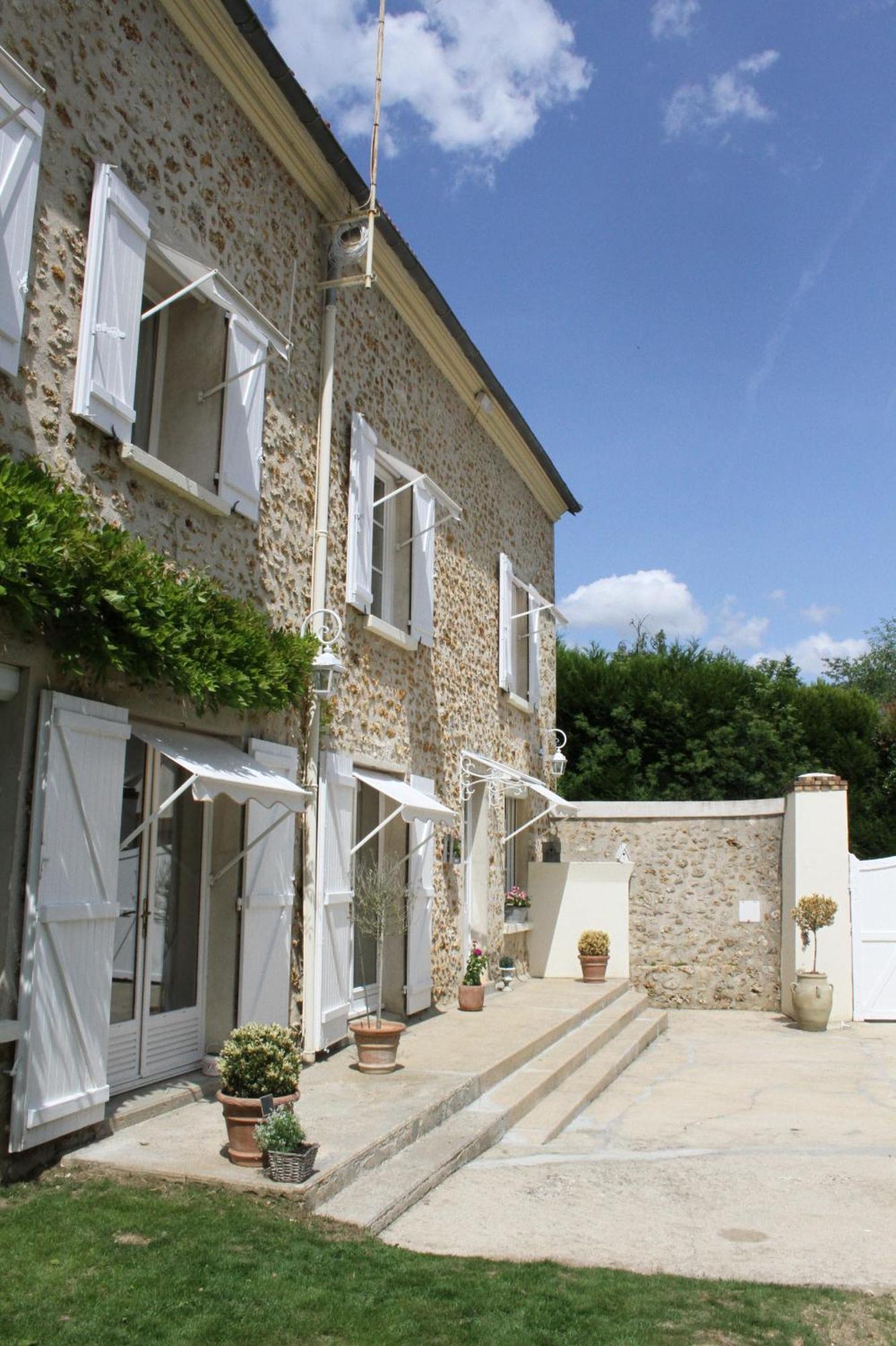 Chambres A La Maison Hermitage Aincourt Esterno foto